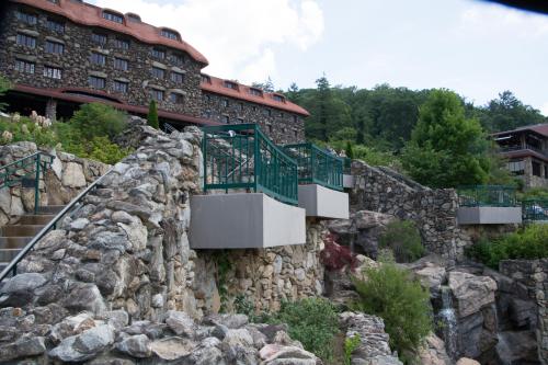 14 06 21_0117_edited-1